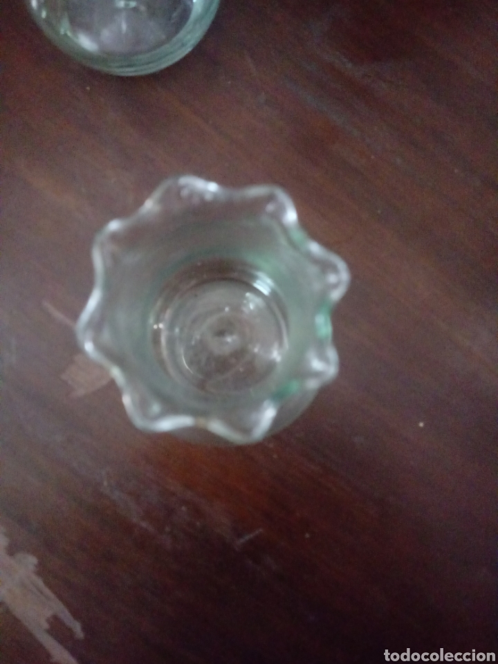Antig&uuml;edades: 3 floreros de cristal soplado - Foto 3
