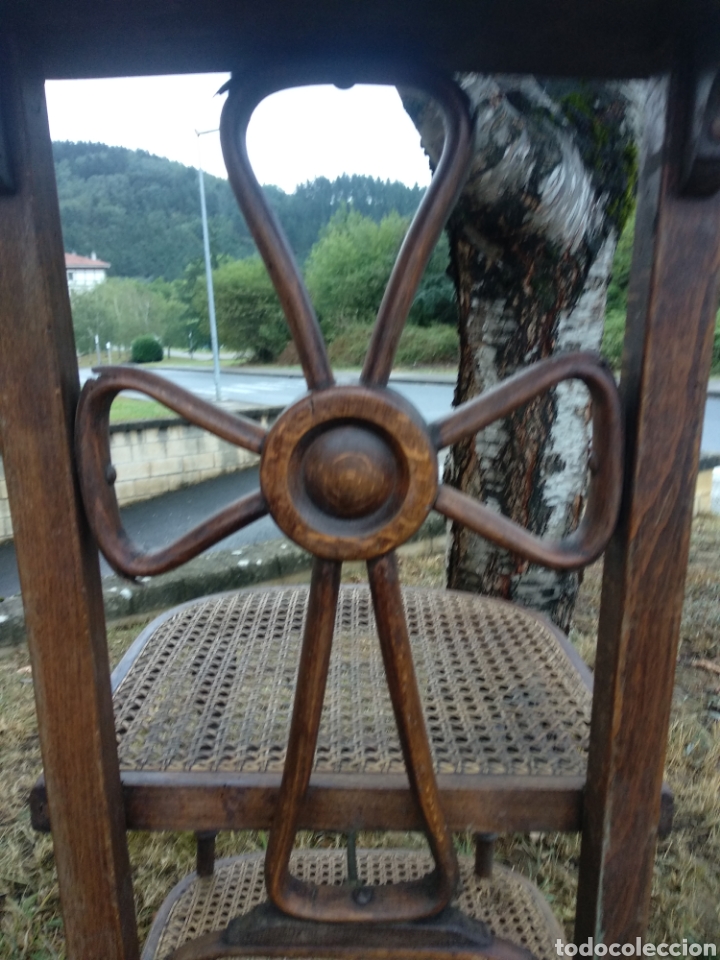 Antig&uuml;edades: Reclinatorio Thonet siglo XIX - Foto 4