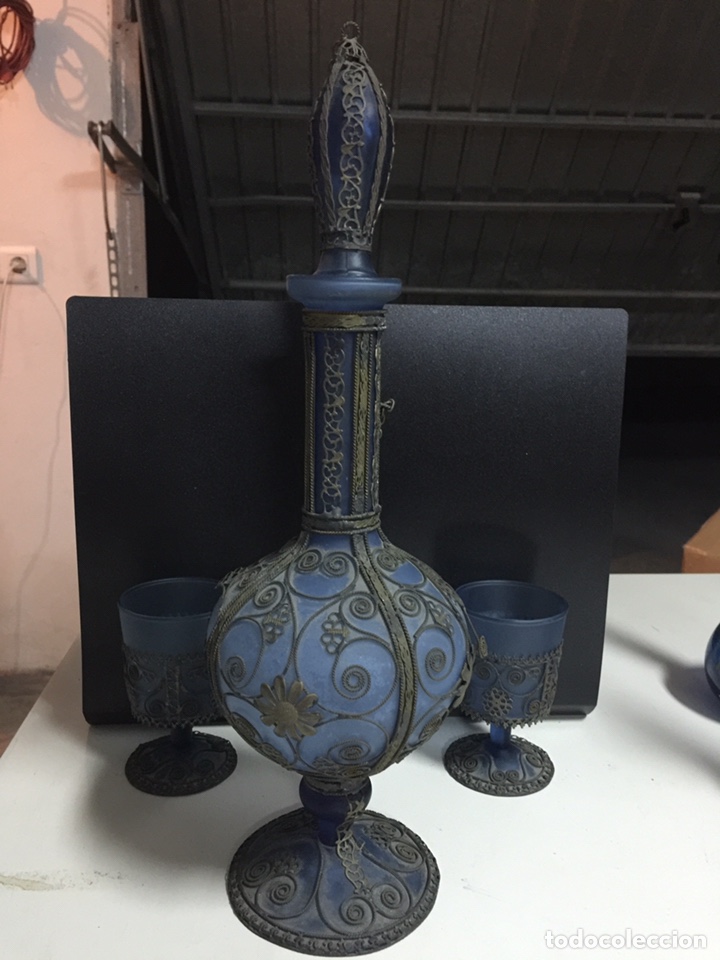 Antig&uuml;edades: Juego vasos y licorera - Foto 3