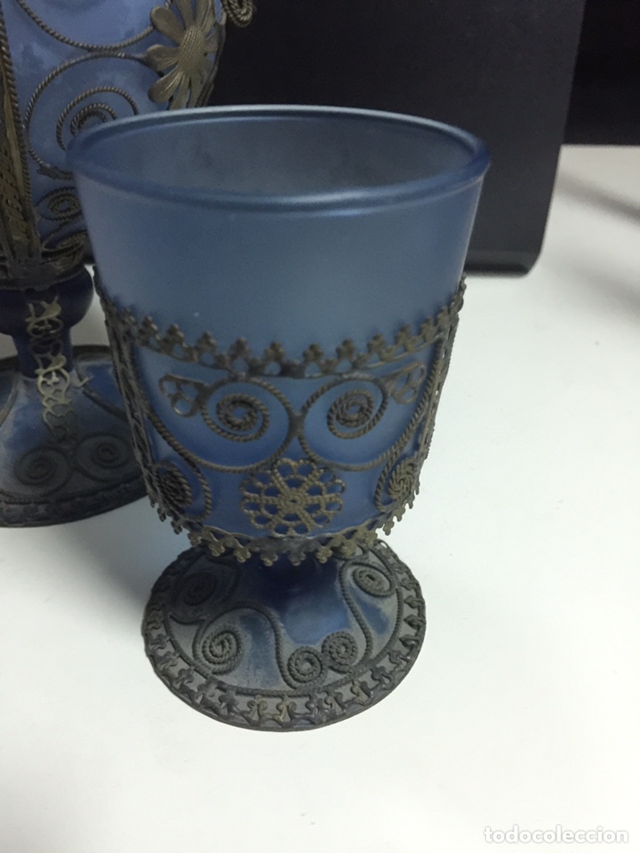 Antig&uuml;edades: Juego vasos y licorera - Foto 1