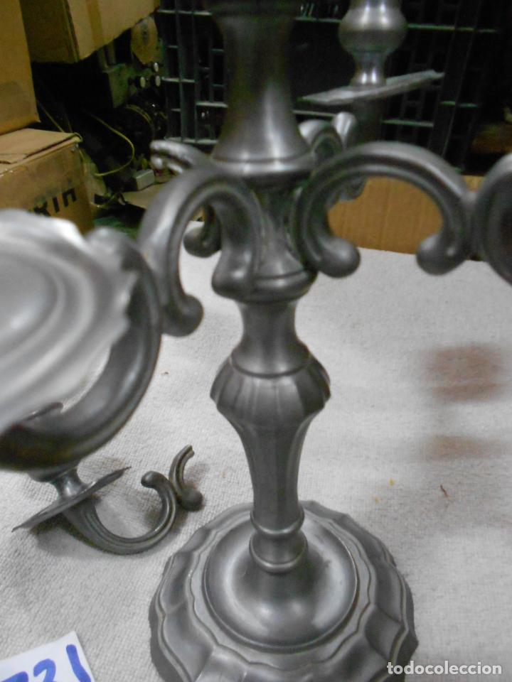Antig&uuml;edades: ANTIGUO CANDELABRO DE METAL CON MARCA - Foto 5