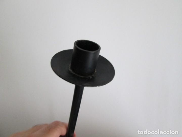 Antig&uuml;edades: CANDELABRO el de las fotografias - Foto 2