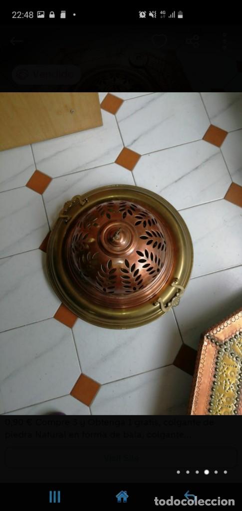 Antig&uuml;edades: Antiguo brasero de laton con soporte - Foto 2