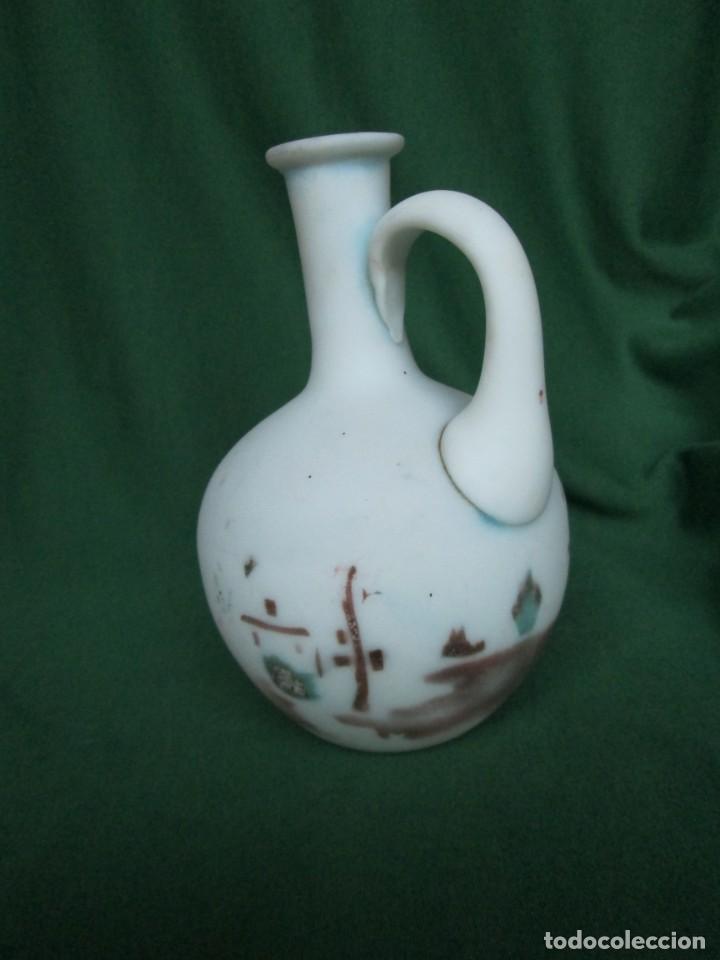 Antig&uuml;edades: Botella con asa de opalina - Foto 7