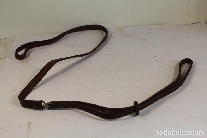 Antig&uuml;edades: correa piel para caballo - Foto 4
