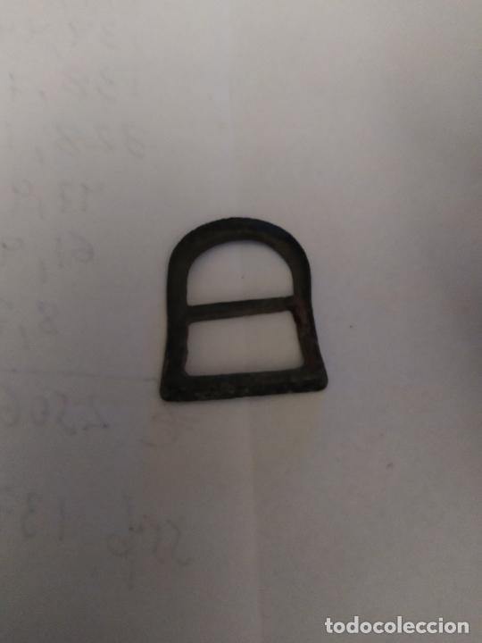 Antig&uuml;edades: FIBULA EN BRONCE - Foto 1