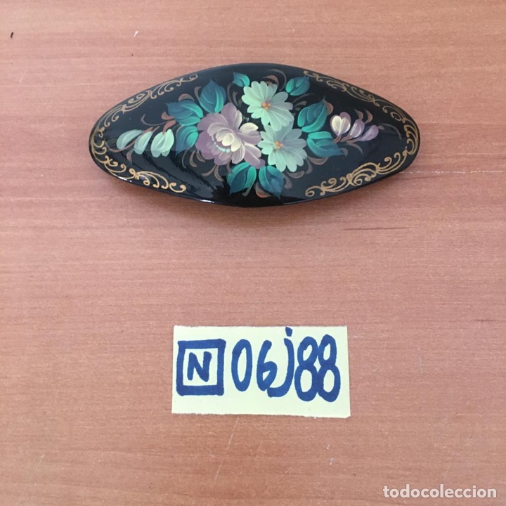 Antig&uuml;edades: Broche antiguo pintado a mano - Foto 1