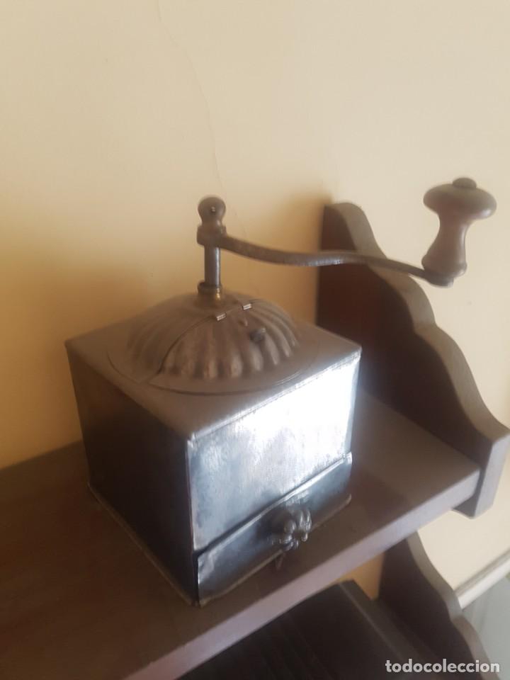 Antig&uuml;edades: Molinillo de caf&eacute; - Foto 2