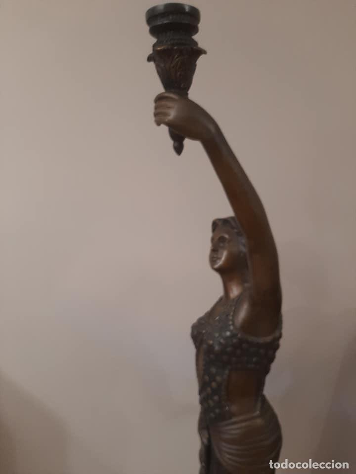 Antig&uuml;edades: Gran figura de bronce - Foto 3