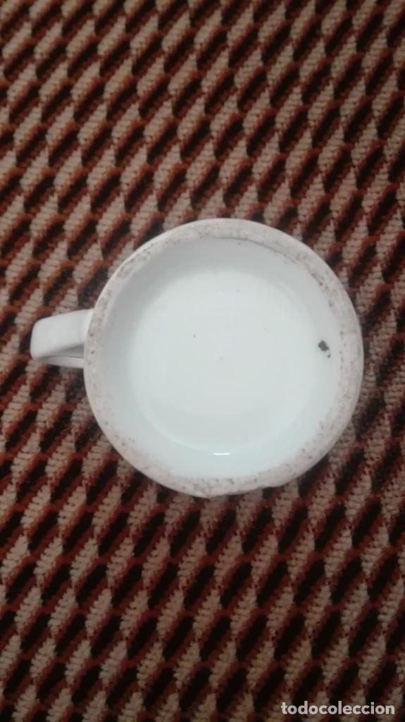 Antig&uuml;edades: Pocillo blanco de porcelana antigua - Foto 4