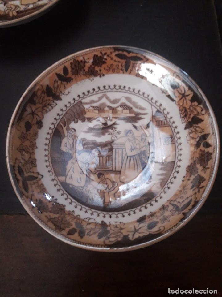 Antig&uuml;edades: juego de tazas con sus platos - Foto 2