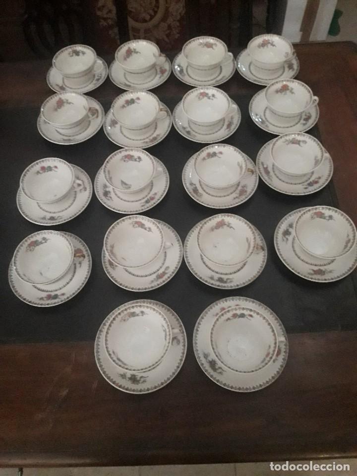 Antig&uuml;edades: 18 tazas y platos de Limoges - Foto 1