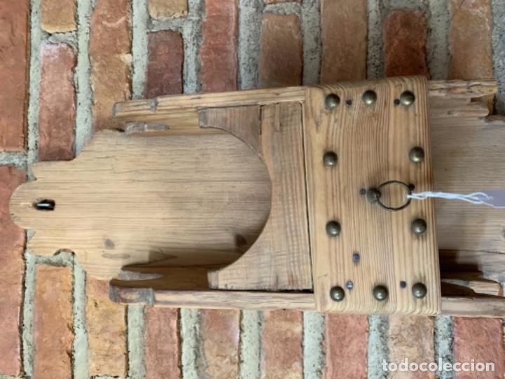 Antig&uuml;edades: Soporte de almirez o mortero - Foto 4