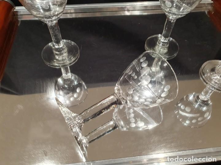 Antig&uuml;edades: 4 copas talladas para chupito / licor. - Foto 5