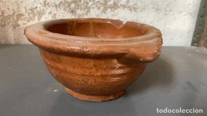 Antig&uuml;edades: MORTERO ANTIGUO DE BARRO DE 9 CMS. DE ALTURA X 17 CMS. DE DIAMETRO