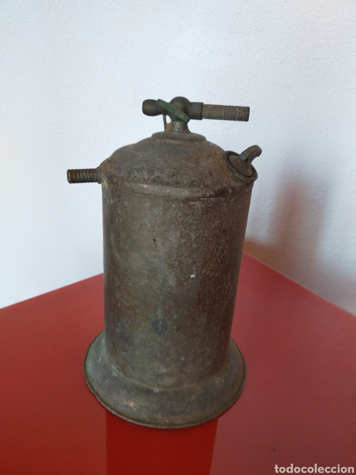Antig&uuml;edades: Recipiente metal - Foto 1