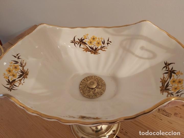Antig&uuml;edades: Centro de mesa porcelana - Foto 2