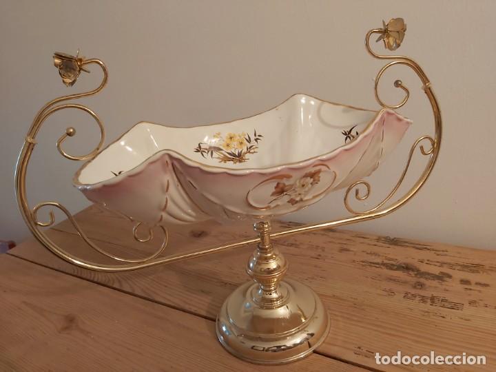 Antig&uuml;edades: Centro de mesa porcelana - Foto 3