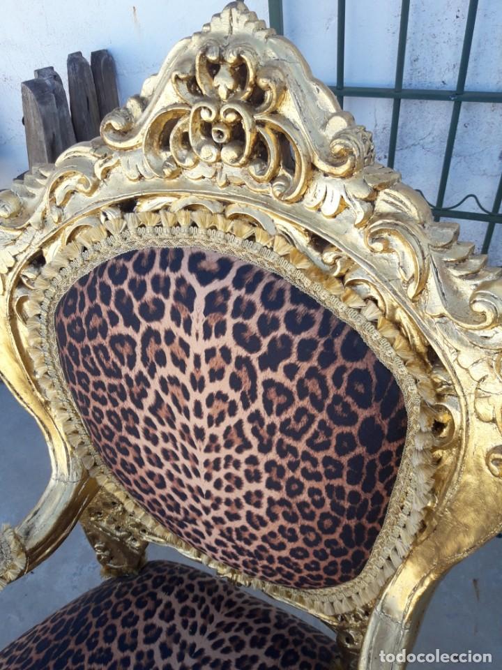 Antig&uuml;edades: juego de sof&aacute; y dos sillones - Foto 4