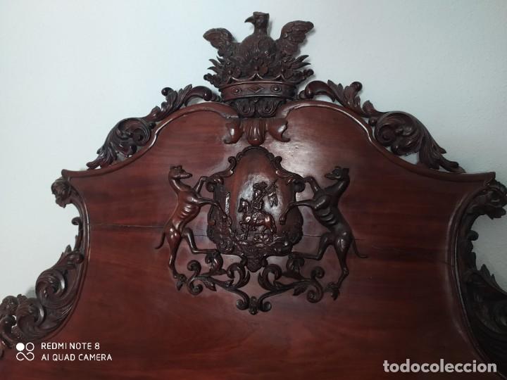 Antig&uuml;edades: Cabecero de cama antigua. - Foto 4