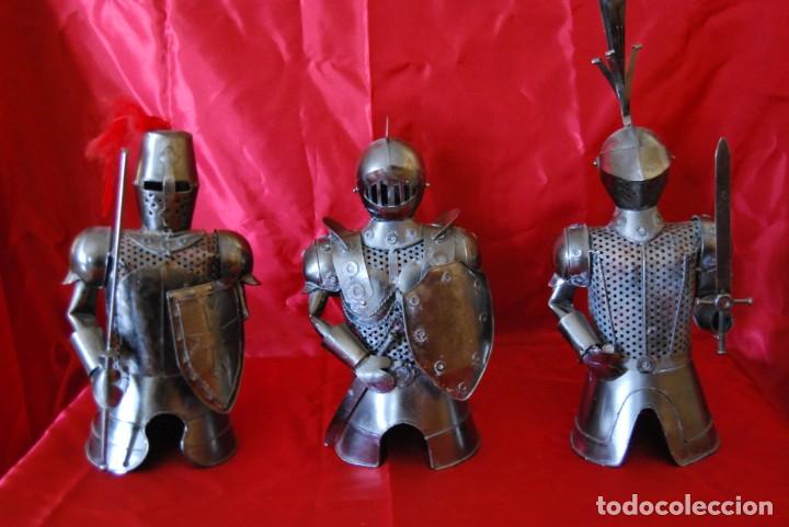 Antig&uuml;edades: 3 Bustos Armaduras Antiguas - Foto 1