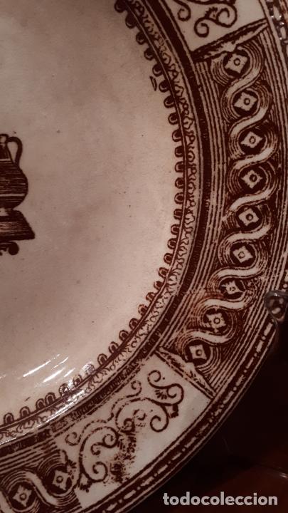 Antig&uuml;edades: PLATO DE LOZA. SIGLO XIX. - Foto 2