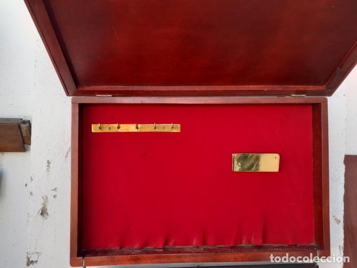 Antig&uuml;edades: perchero cuadro - Foto 5