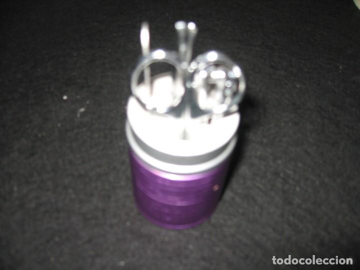 Antig&uuml;edades: SET DE MANICURA UNIXES - Foto 1
