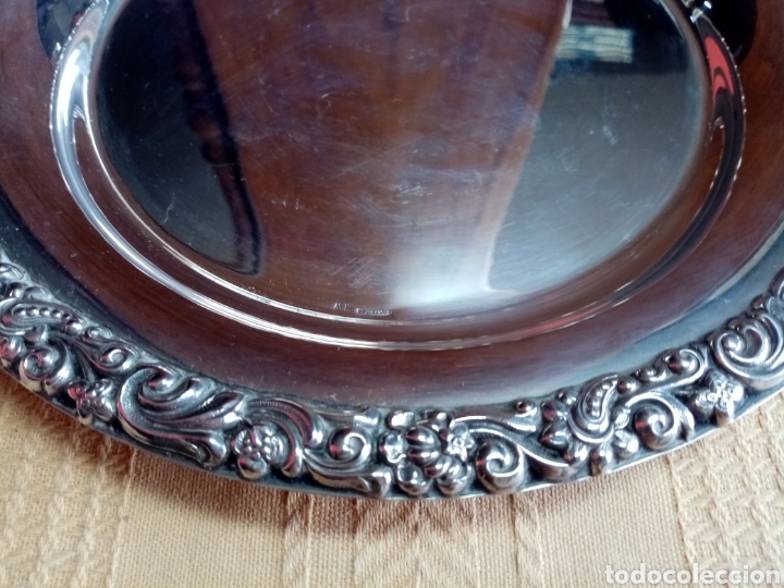 Antig&uuml;edades: Bandeja de Meneses - Foto 2