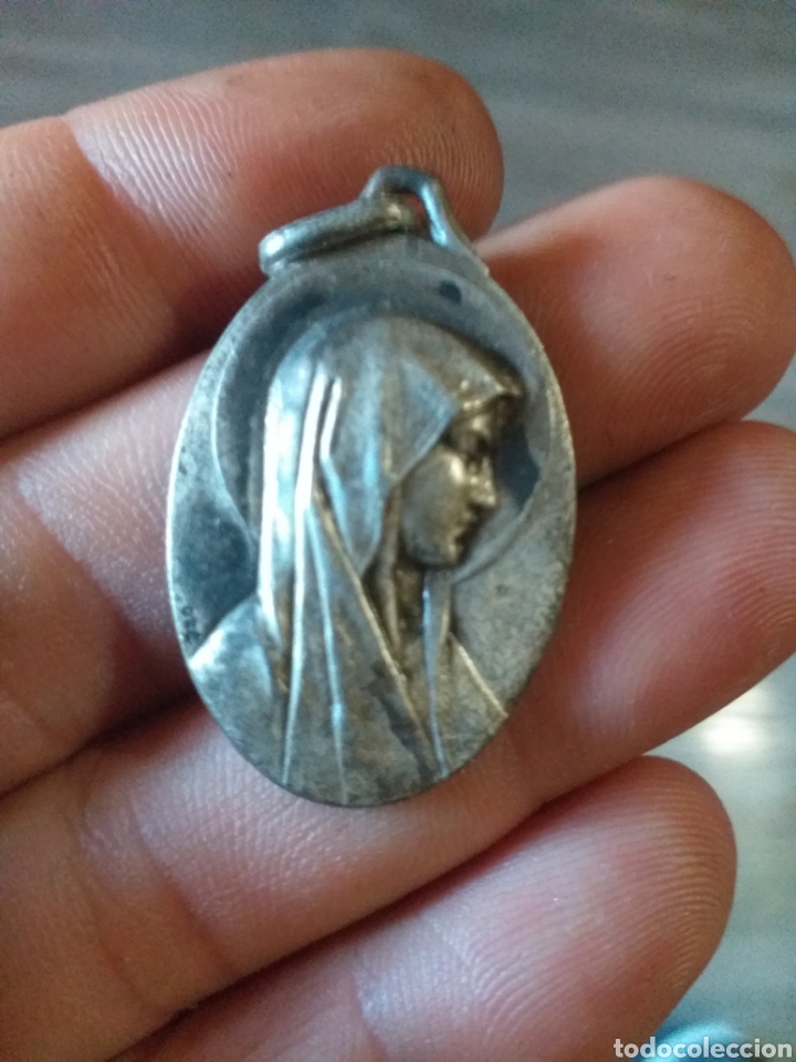 Antig&uuml;edades: MEDALLA VIRGEN - Foto 1