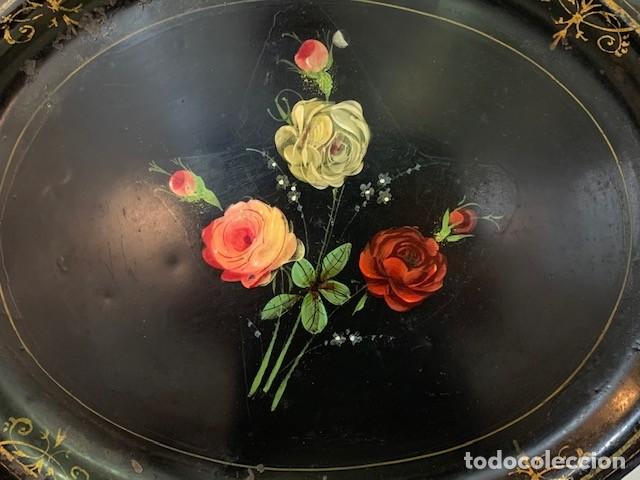 Antig&uuml;edades: Bandeja Isabelina con flores - Foto 4