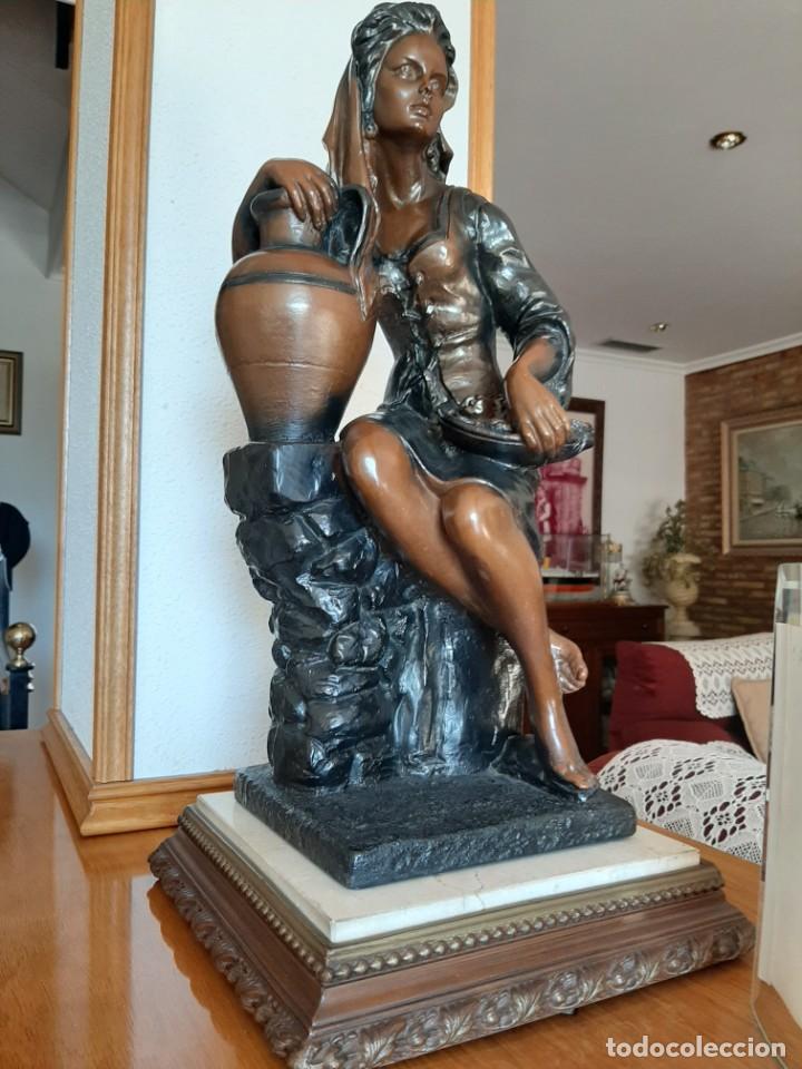 FIGURA DE PIEDRA Y MARMOL
