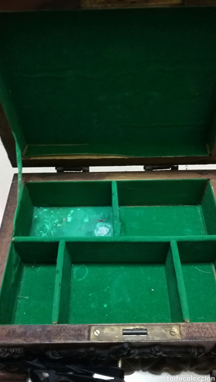 Antig&uuml;edades: ANTIGUO CAJA COFRE EN MADERA - Foto 9