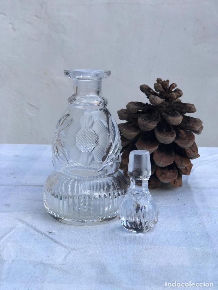 Antig&uuml;edades: ANTIGUO FRASCO EN CRISTAL TALLADO - Foto 3