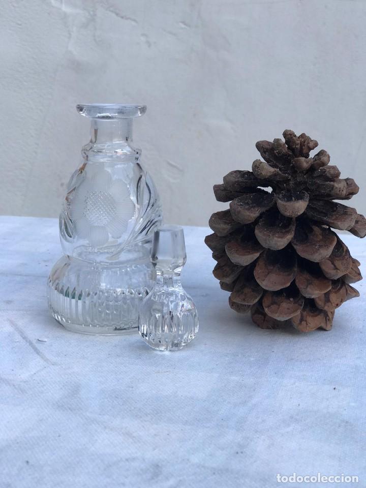 Antig&uuml;edades: ANTIGUO FRASCO EN CRISTAL TALLADO - Foto 4