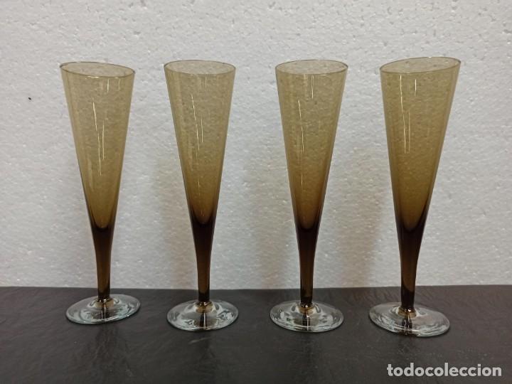 Antig&uuml;edades: 4 Copas de cava.. C22 - Foto 1