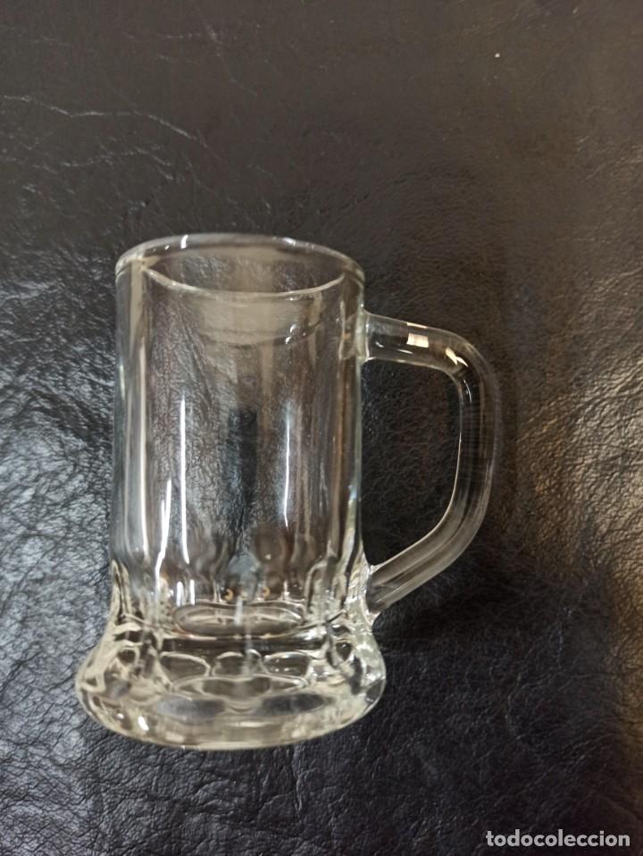 Antig&uuml;edades: 6 Jarritas de licor. C22 - Foto 3