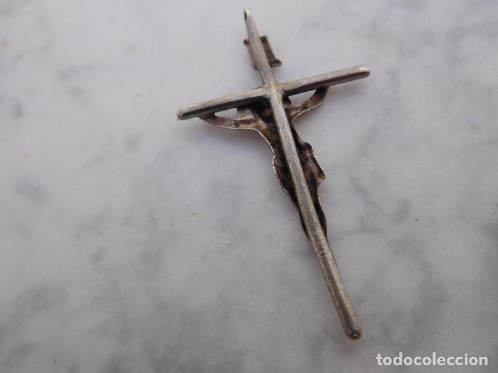 Antig&uuml;edades: Crucifijo de plata antiguo - Foto 3