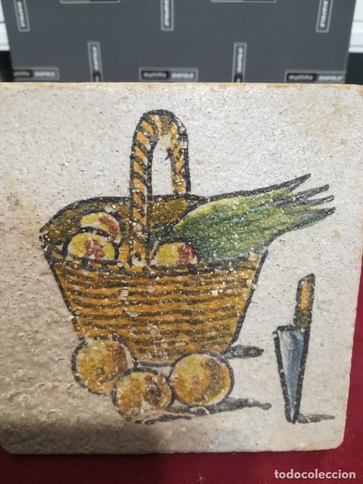 Antig&uuml;edades: Azulejo siglo XVIII - Foto 1