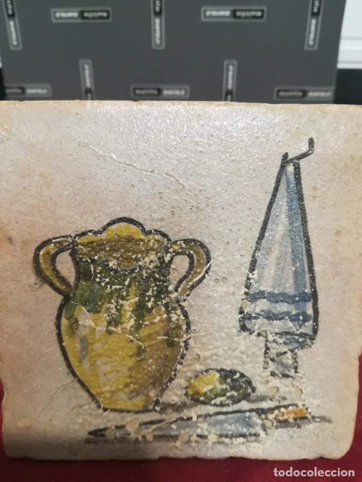 Antig&uuml;edades: Azulejo siglo XVIII - Foto 1