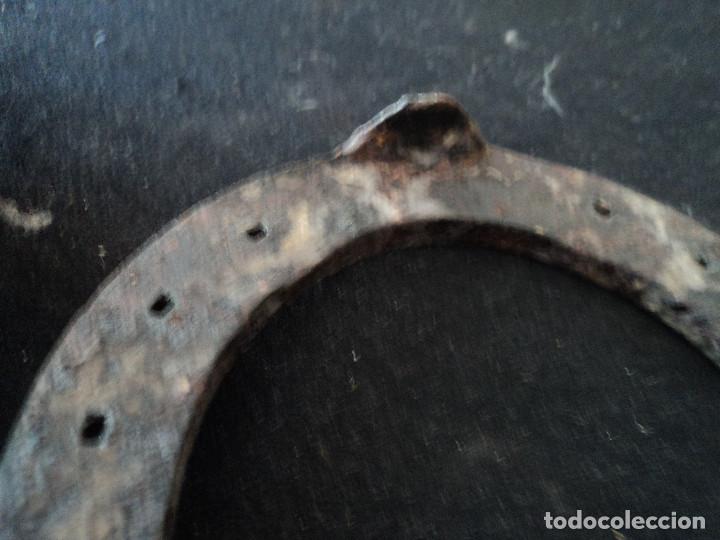 Antig&uuml;edades: dos viejas herraduras - Foto 3