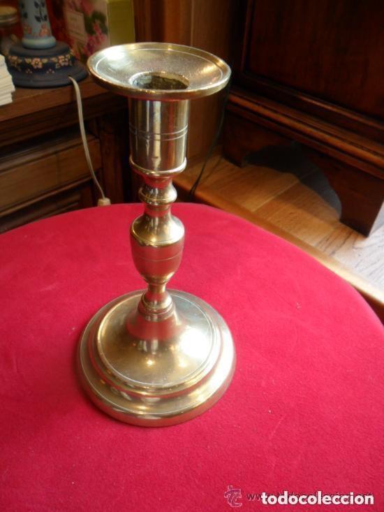 Antig&uuml;edades: CANDELABRO DE BRONCE SIGLO XIX - Foto 1