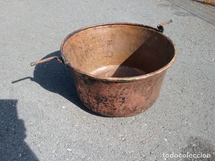 Antig&uuml;edades: ANTIGUA CALDERA DE COBRE - Foto 1