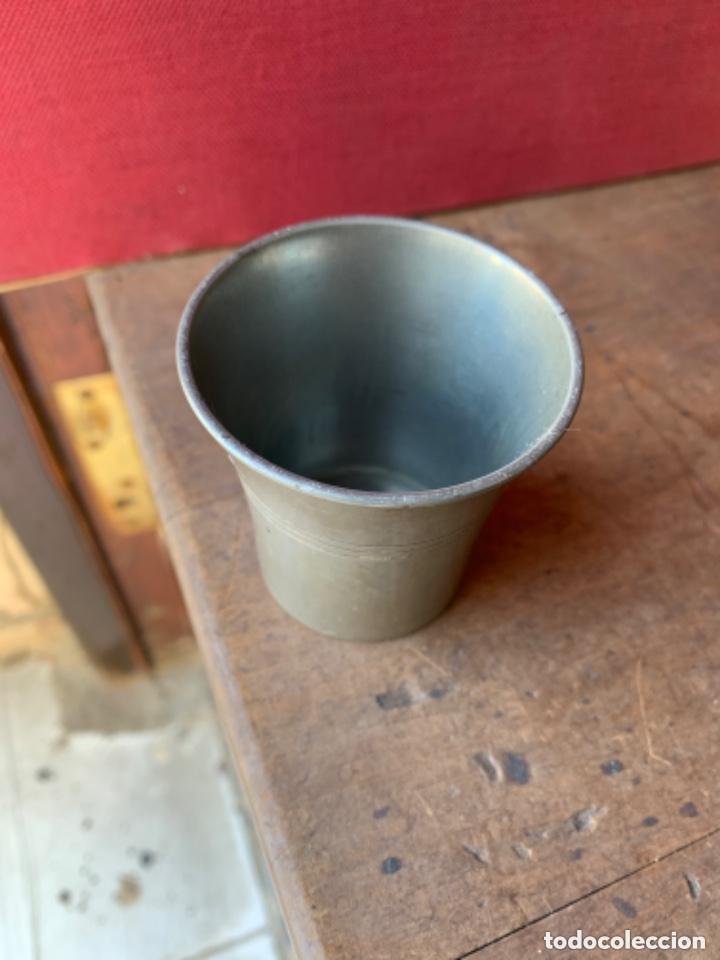 Antig&uuml;edades: Antiguo vaso de peltre - Holanda - Foto 2
