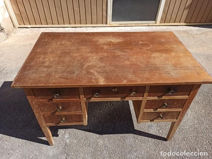 Antig&uuml;edades: Mesa de despacho. Centro 1 - Foto 4