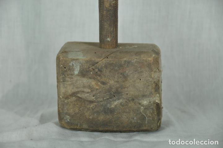 Antig&uuml;edades: Mazo antiguo de madera - Foto 2