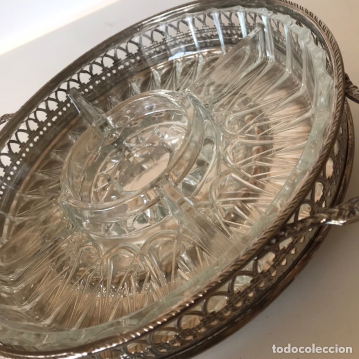 Antig&uuml;edades: CENTRO DE MESA METALICO Y CRISTAL - Foto 2