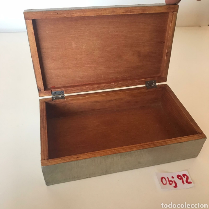 Antig&uuml;edades: Antigua caja de madera - Foto 2