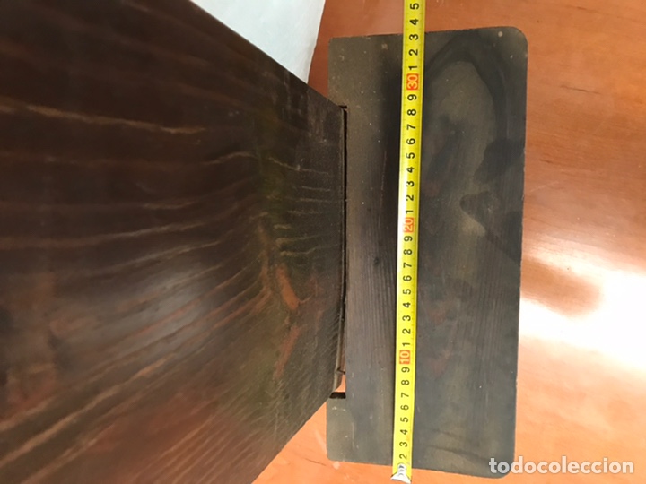 Antig&uuml;edades: ANTIGUA PEANA DE FIGURAS EN MADERA - Foto 3