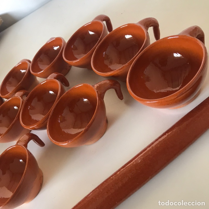 Antig&uuml;edades: JUEGO DE TAZAS + CUCHARA ARCILLA - Foto 4